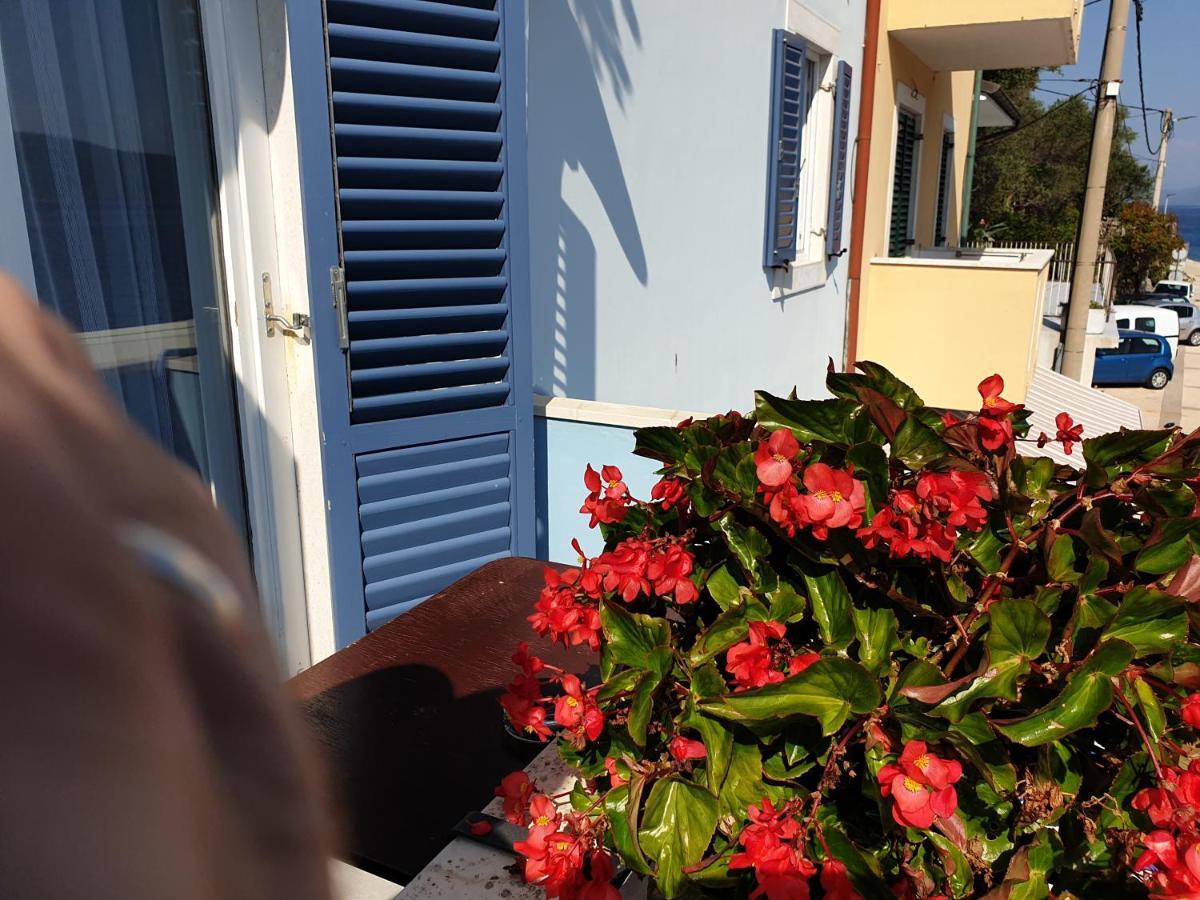 Sobe Mamalu Bed & Breakfast Valun Dış mekan fotoğraf