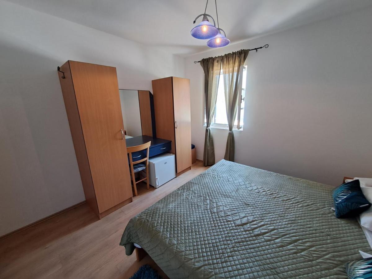 Sobe Mamalu Bed & Breakfast Valun Dış mekan fotoğraf