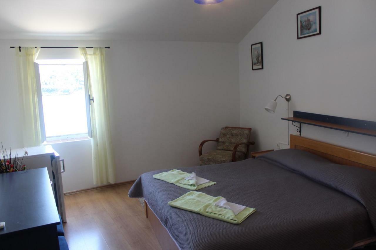 Sobe Mamalu Bed & Breakfast Valun Dış mekan fotoğraf